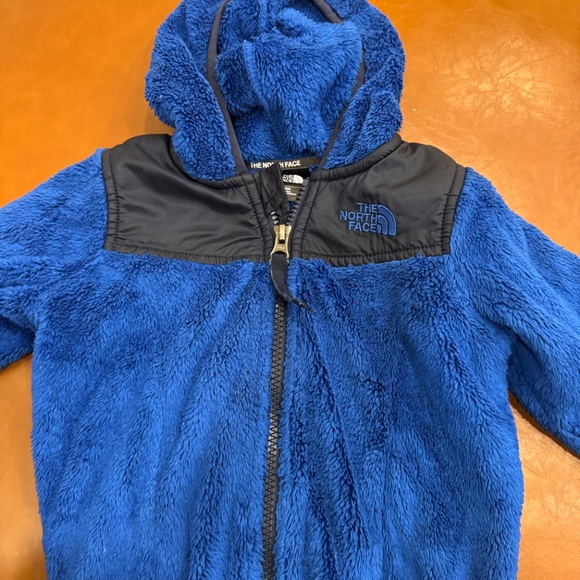 Blue Fleece North Face Jacket - Picture 4 of 4